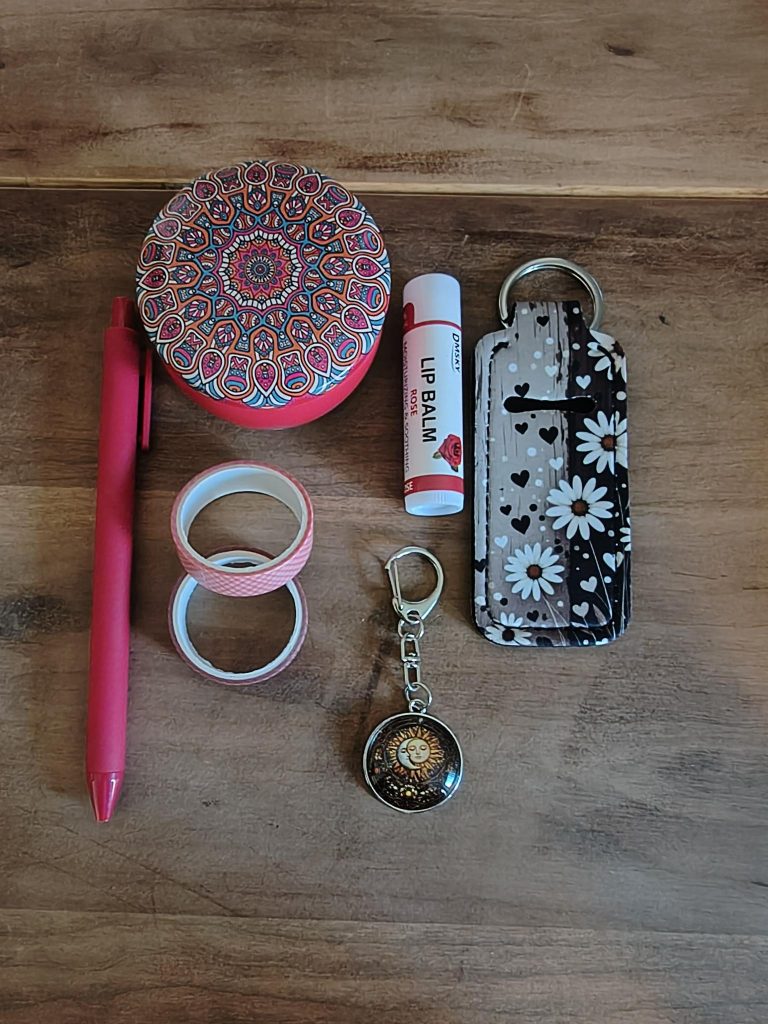 7 Item Mini Box